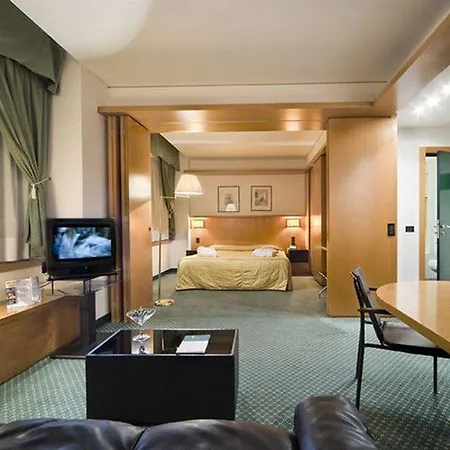 Hotel Century Milán