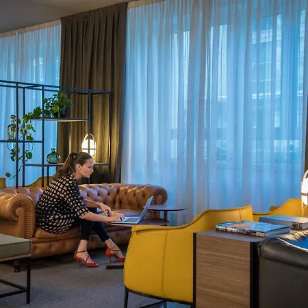 Hotel Century Milán